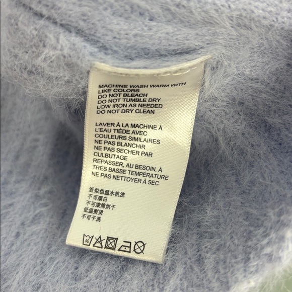 Urban Outfitters Rochelle lilac purple Fuzzy
Cropped deep V button up  Cardigan - Picture 8 of 9